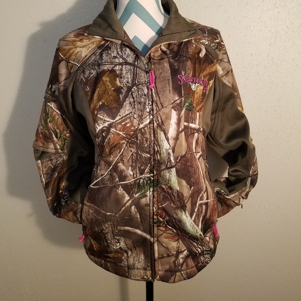 Women's Scentlok Med camo hunting jacket